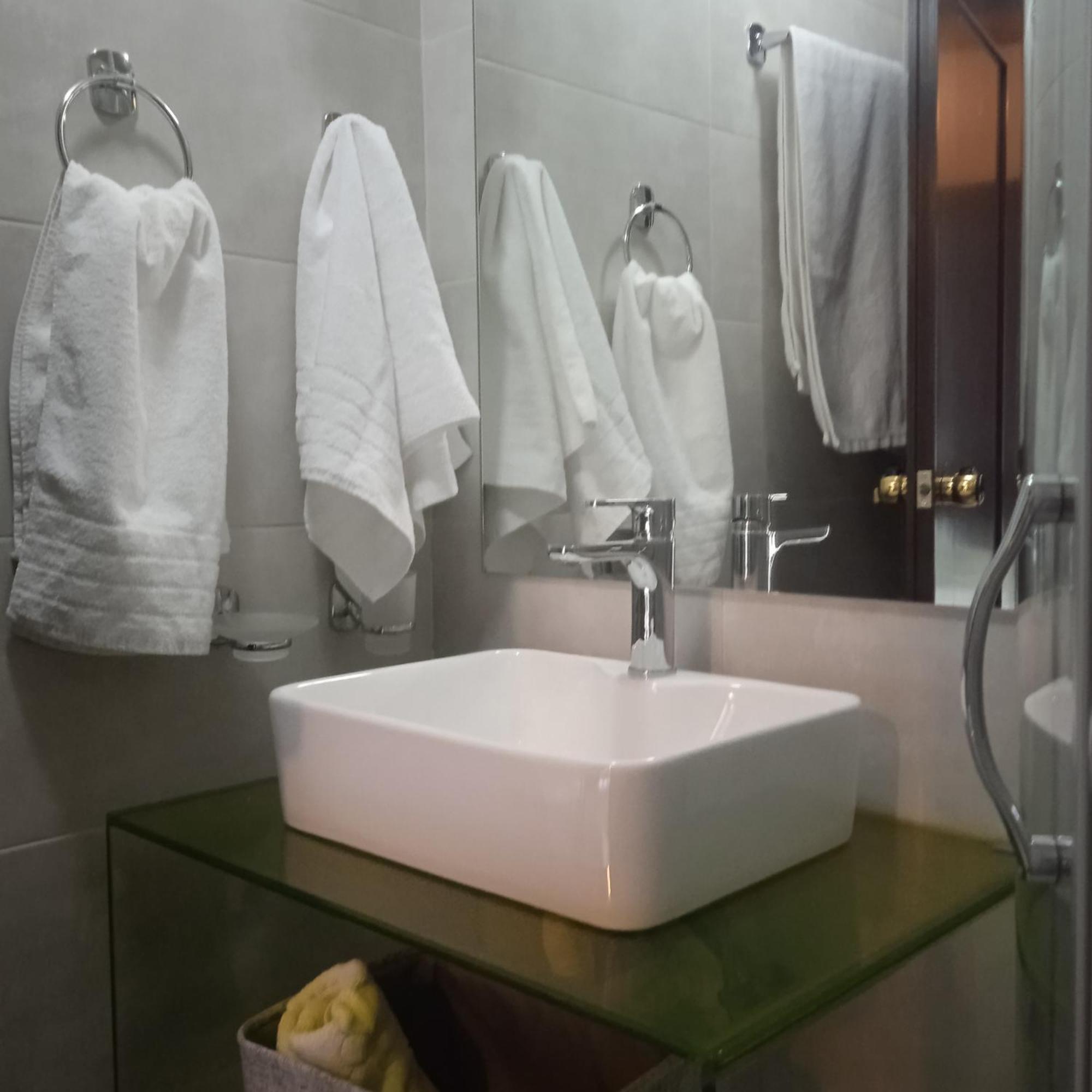 Enoro Hotell Pramanta Eksteriør bilde